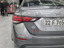 نيسان سنترا